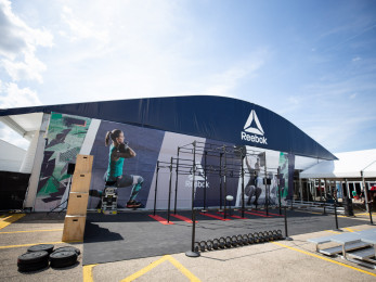 Arcum Structure for Fitness Expo